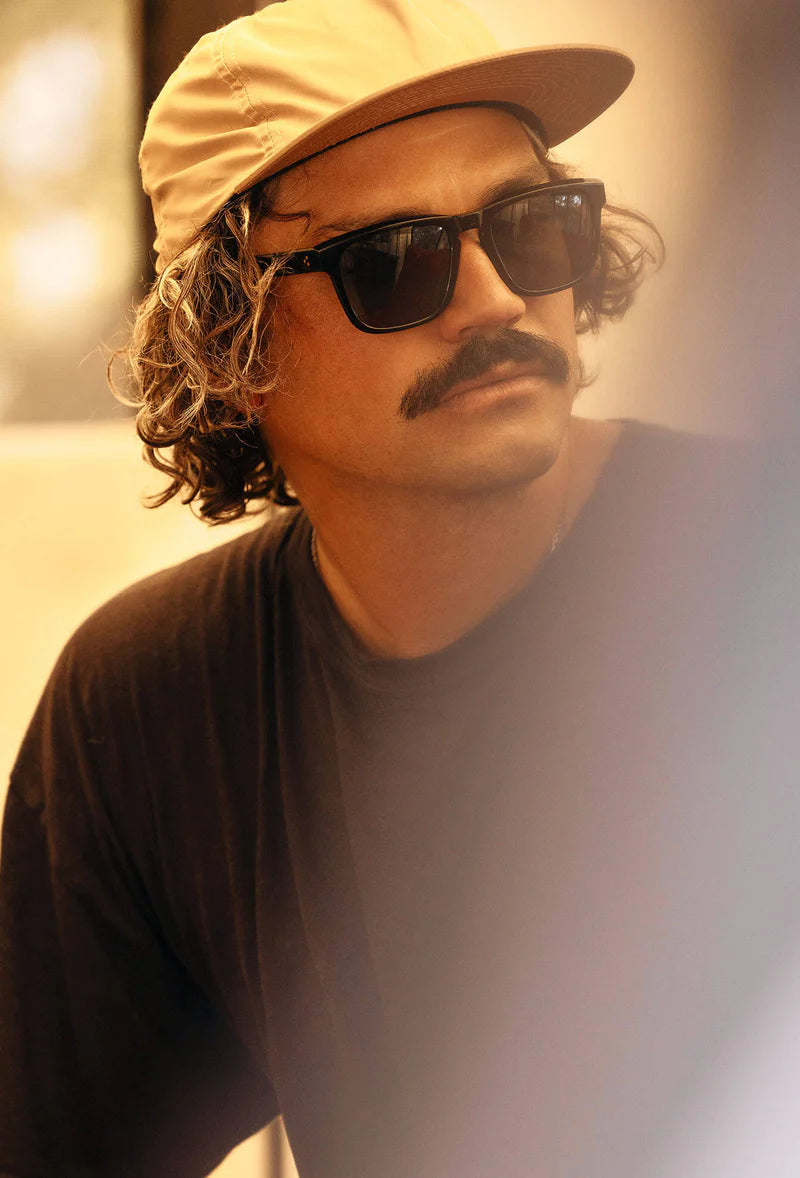 Lumis 54 - Recycled Black Polarized