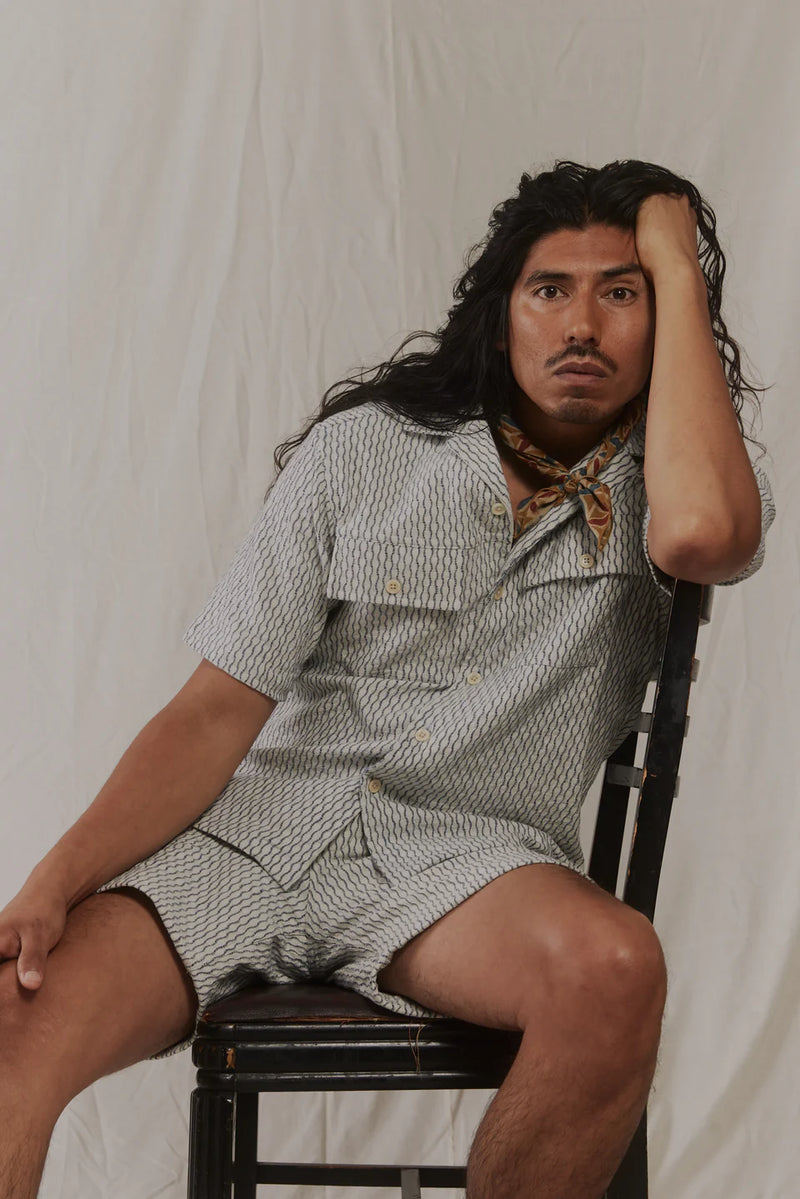 Harshil 2 Pocket Shirt Cotton Distortion Wave In Indigo