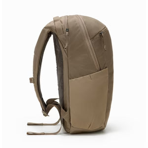 CIVIC Half Zip 22L