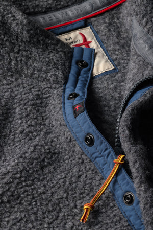 Wooly Shag Snap-Zip
