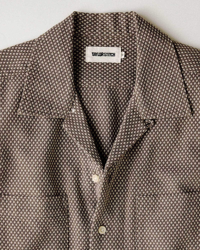 The Conrad Shirt in Cocoa Dobby
