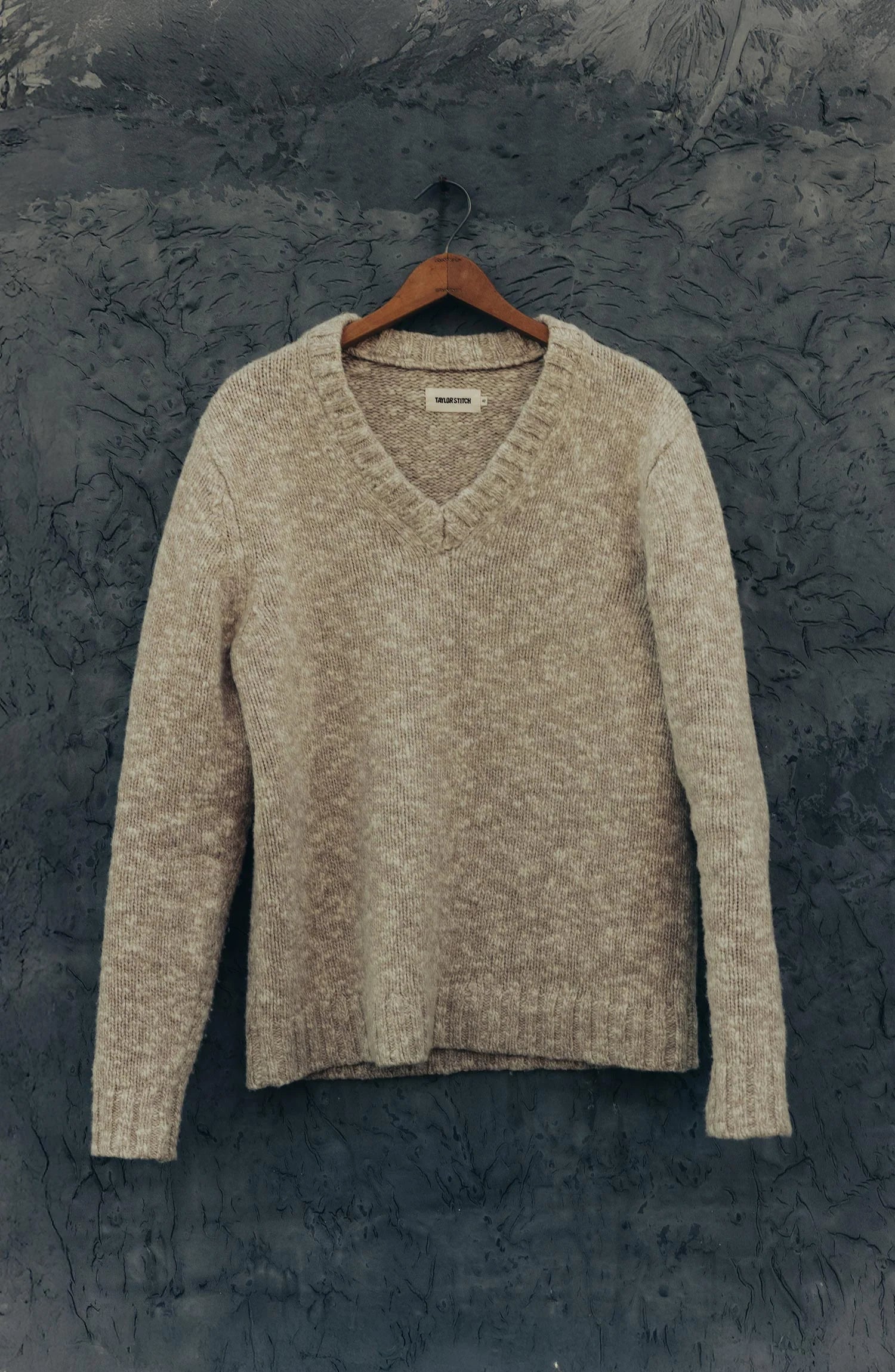 The Match V-Neck Sweater in Sable Merino Slub